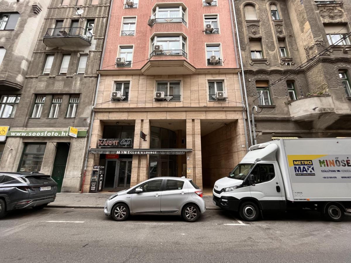 Apartment At Synagogue Budapest Esterno foto